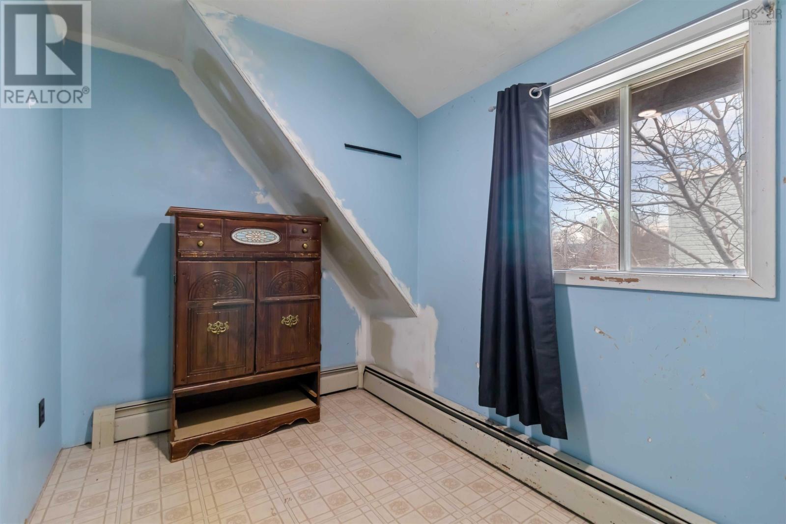 102 King Street, Dartmouth, Nova Scotia  B2Y 2S1 - Photo 32 - 202602312