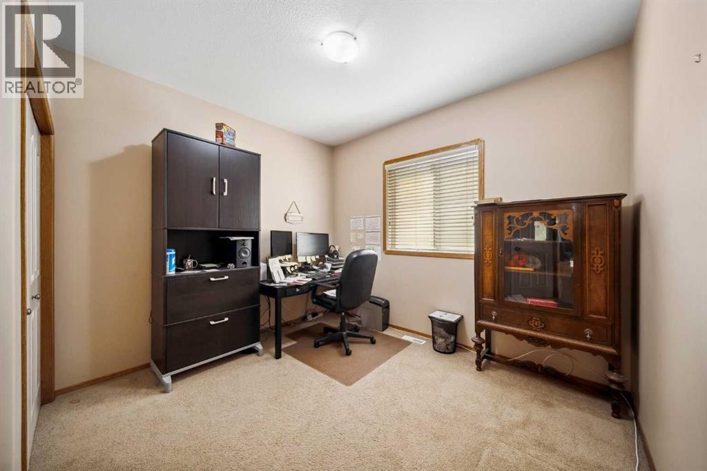 69 Alberts Close, Red Deer, Alberta  T4R 3J7 - Photo 13 - A2279627