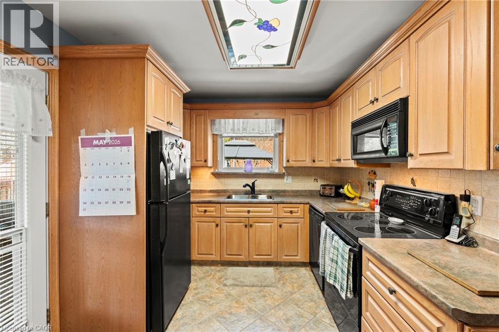 22 Dundonald Avenue, Hamilton, Ontario  L8K 4Z9 - Photo 10 - 40828041