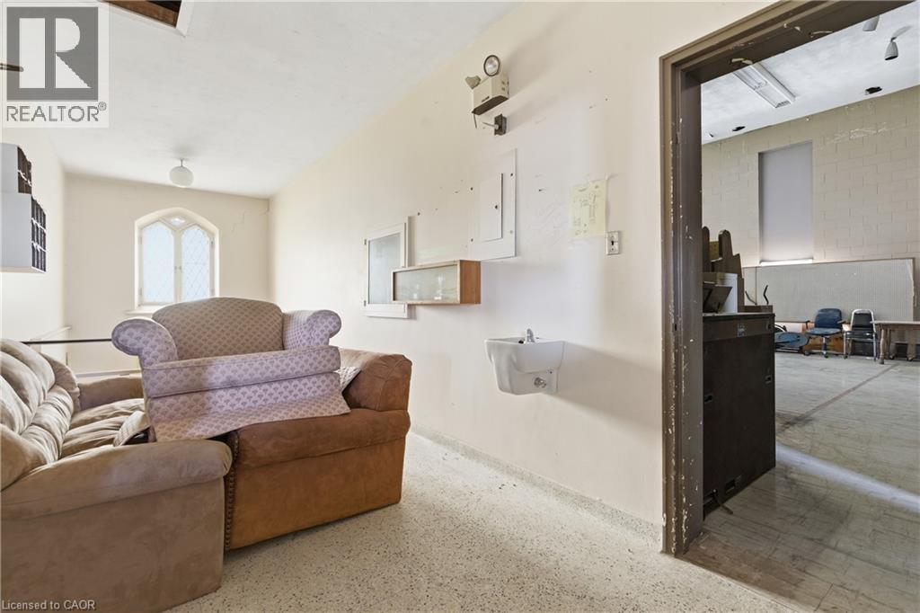 5485 Victoria Street, Niagara Falls, Ontario  L2G 3L3 - Photo 10 - 40827964