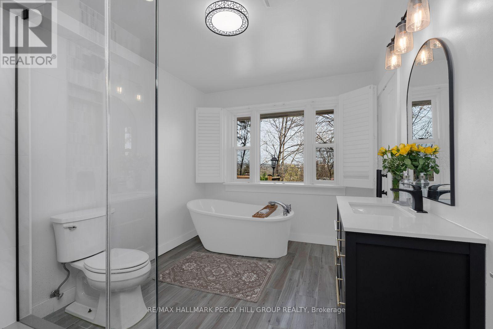 16 Murray Street, Barrie (Allandale Heights), Ontario  L4N 2X2 - Photo 10 - S13095388