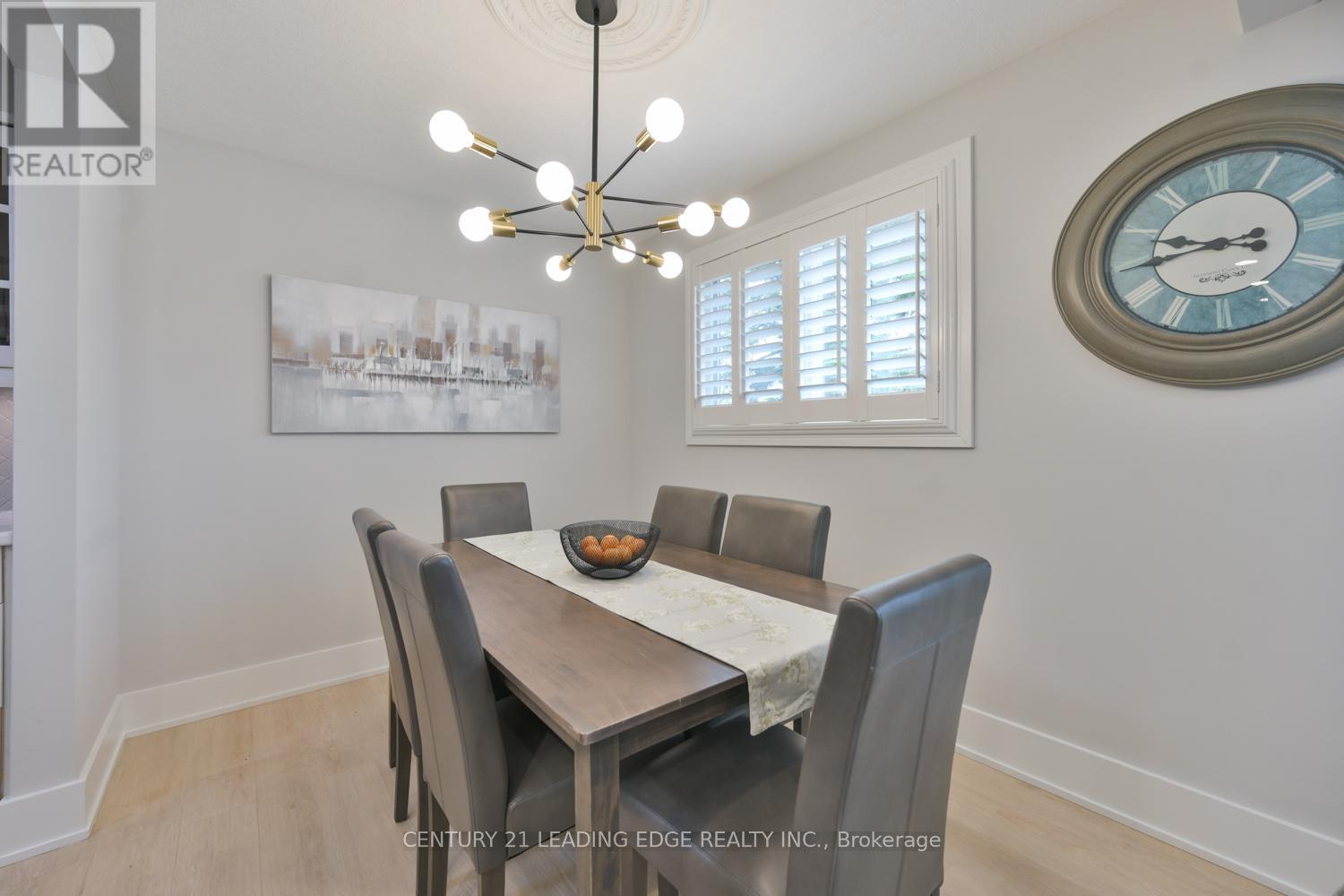 207 Yeates Avenue, Barrie (Painswick North), Ontario  L4N 4C5 - Photo 10 - S13095402