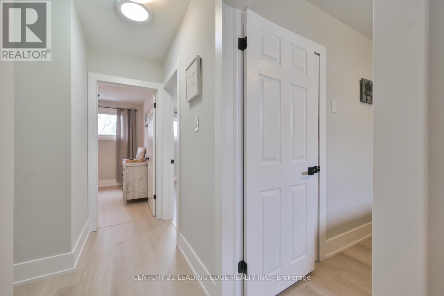207 Yeates Avenue, Barrie (Painswick North), Ontario  L4N 4C5 - Photo 17 - S13095402