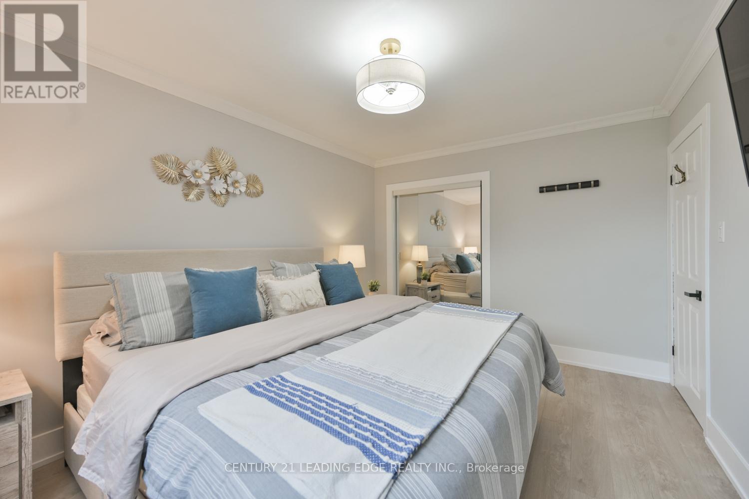 207 Yeates Avenue, Barrie (Painswick North), Ontario  L4N 4C5 - Photo 19 - S13095402