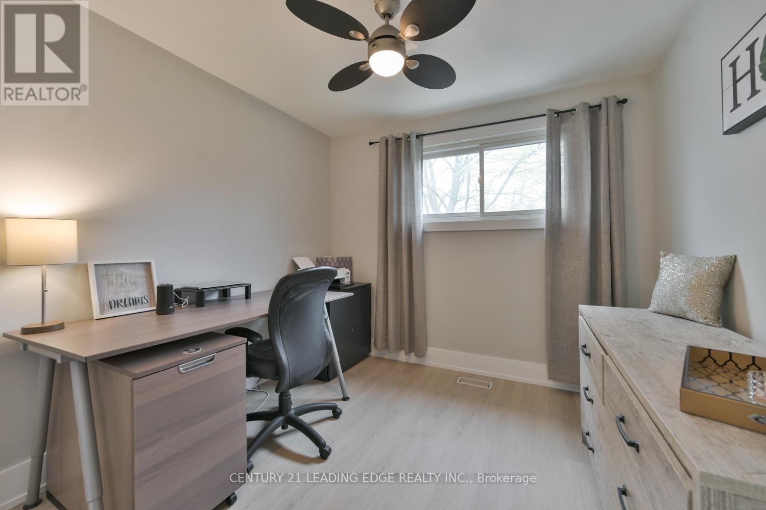 207 Yeates Avenue, Barrie (Painswick North), Ontario  L4N 4C5 - Photo 21 - S13095402
