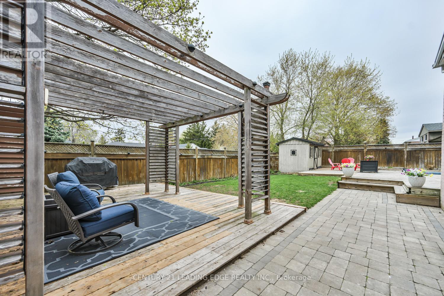 207 Yeates Avenue, Barrie (Painswick North), Ontario  L4N 4C5 - Photo 28 - S13095402