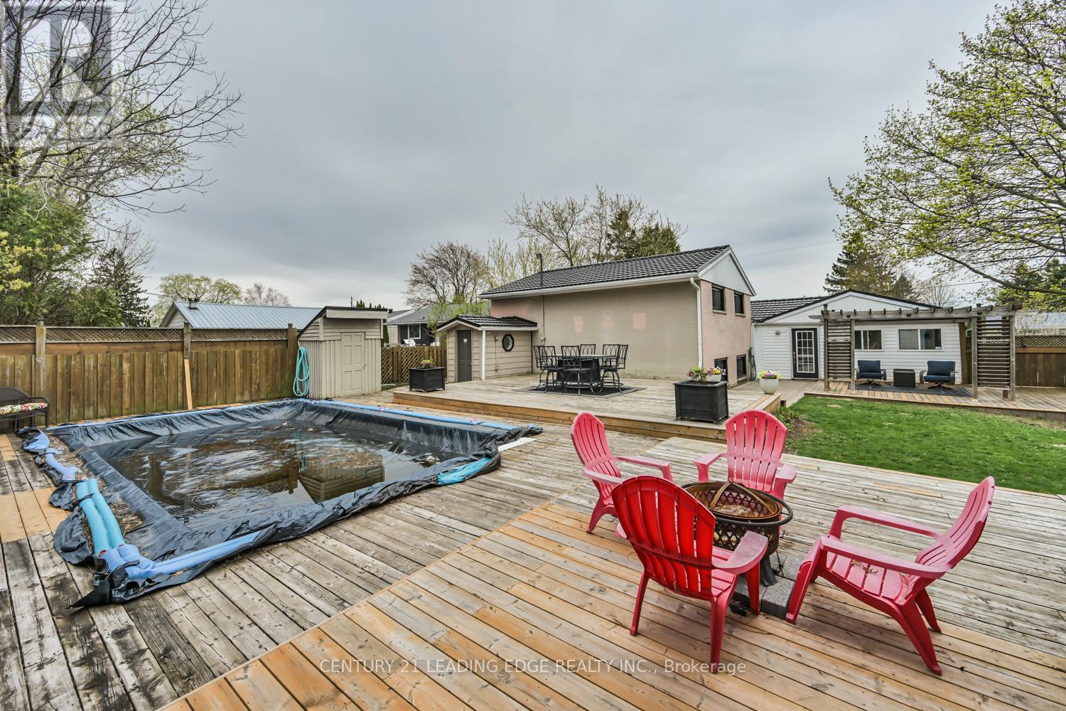 207 Yeates Avenue, Barrie (Painswick North), Ontario  L4N 4C5 - Photo 33 - S13095402