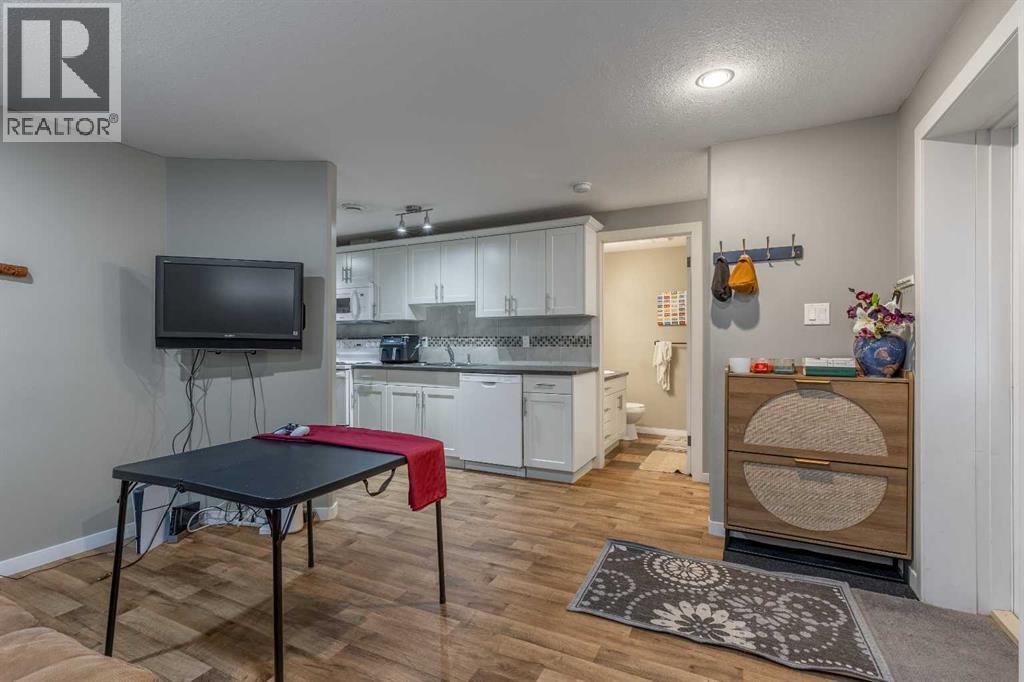 139 Mt Sundial Court W, Lethbridge, Alberta  T1J 5B7 - Photo 19 - A2308025