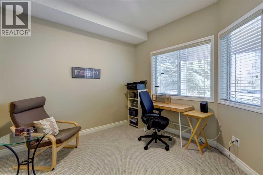 8 Straddock Villas Sw, Calgary, Alberta  T3H 5C7 - Photo 5 - A2300354