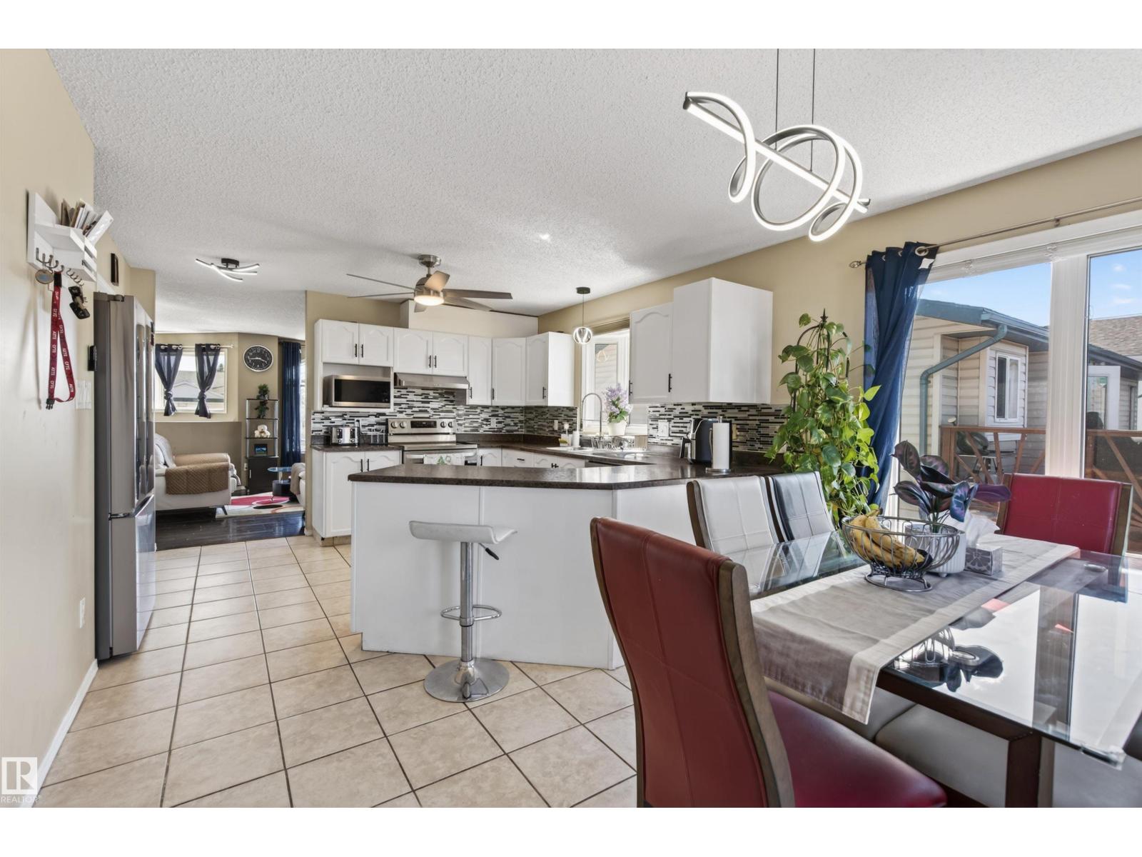 6006 53 Av, Cold Lake, Alberta  T9M 1V5 - Photo 13 - E4486177