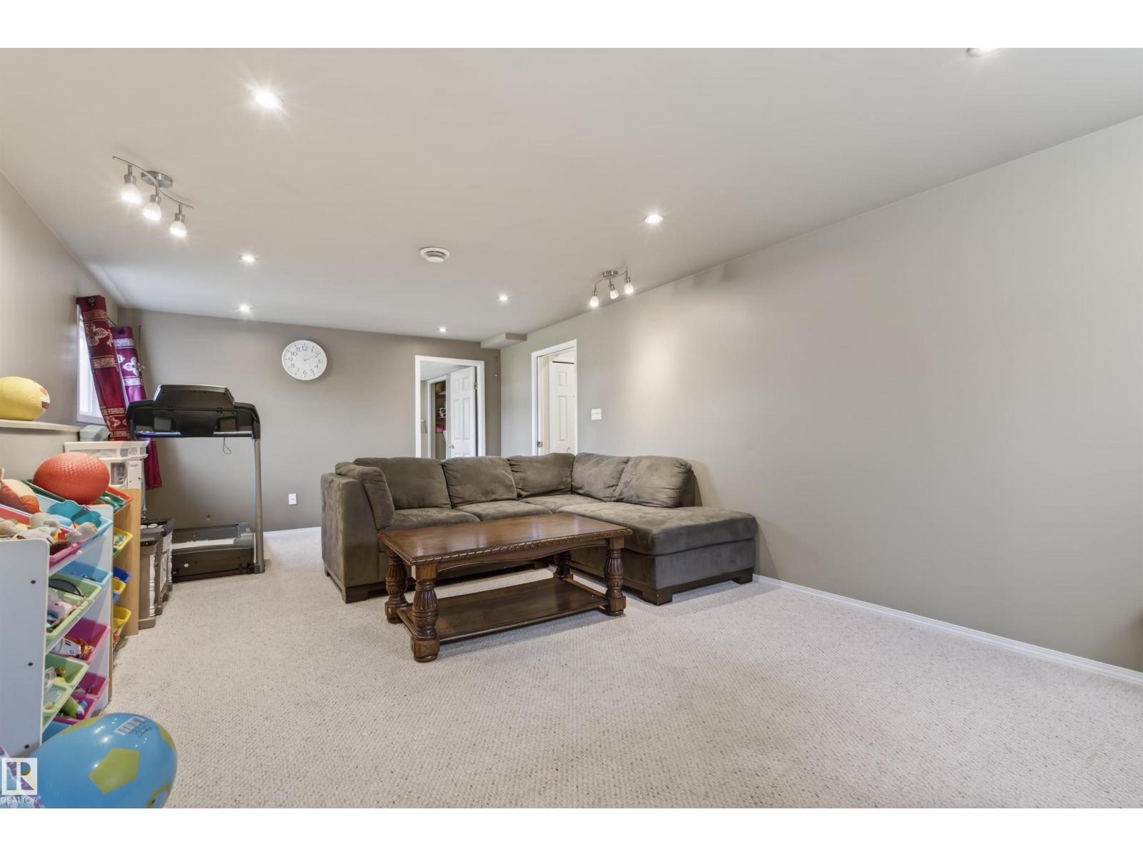 6006 53 Av, Cold Lake, Alberta  T9M 1V5 - Photo 25 - E4486177
