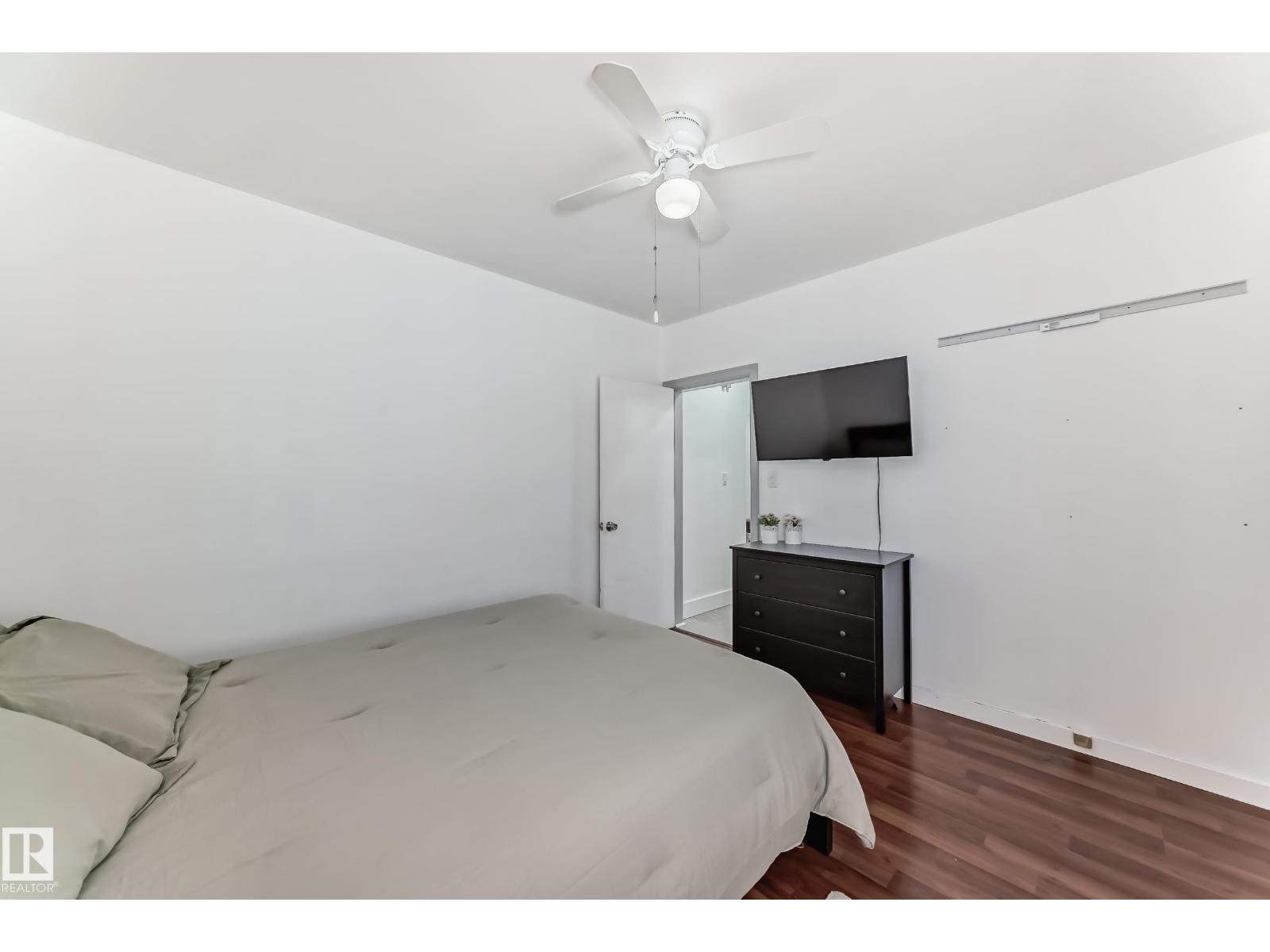 11926 77 St Nw, Edmonton, Alberta  T5B 2G4 - Photo 12 - E4486178