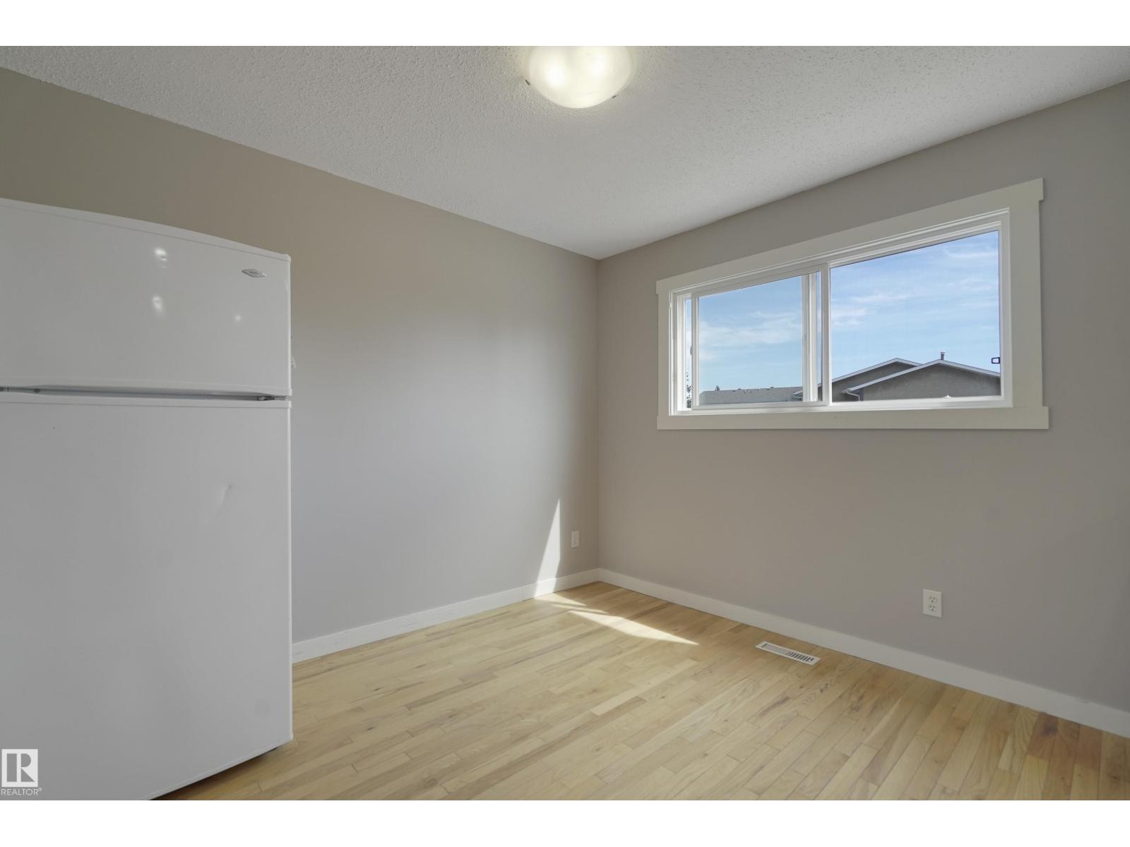 10612 158 Av Nw, Edmonton, Alberta  T5X 4H5 - Photo 11 - E4486183