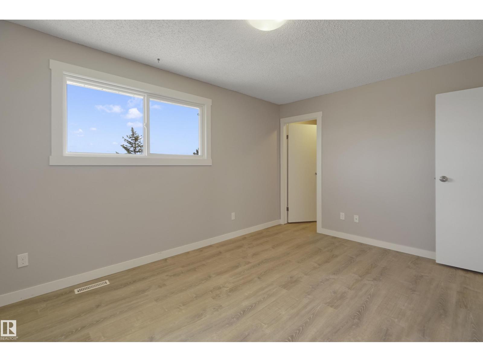 10612 158 Av Nw, Edmonton, Alberta  T5X 4H5 - Photo 17 - E4486183