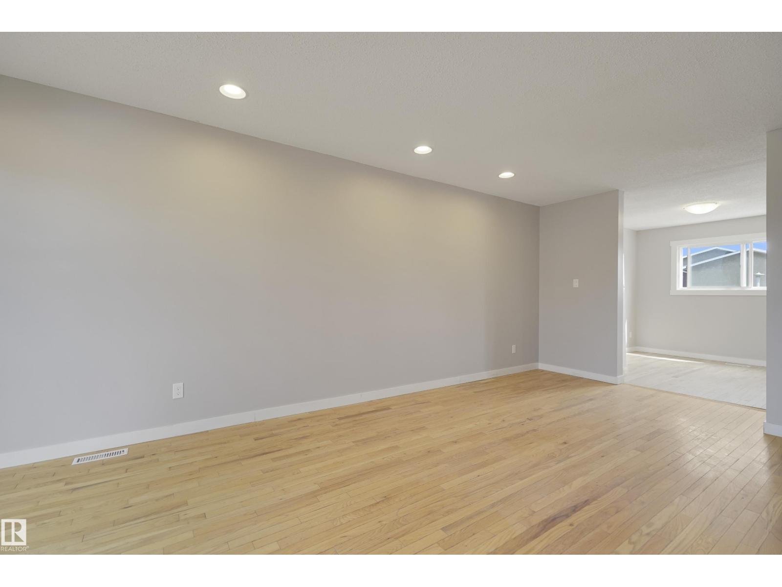 10612 158 Av Nw, Edmonton, Alberta  T5X 4H5 - Photo 7 - E4486183