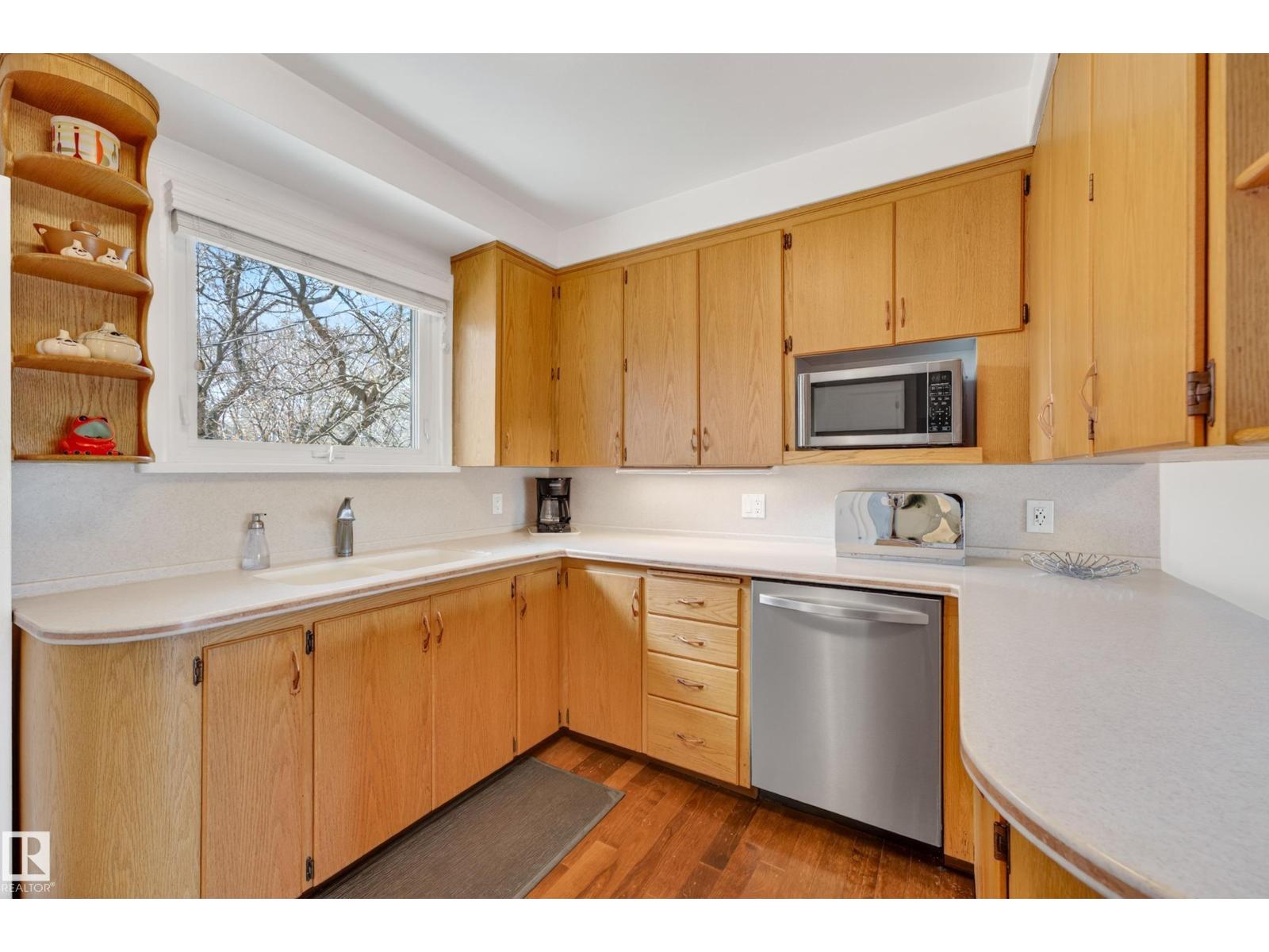 11016 115 St Nw, Edmonton, Alberta  T5H 3L4 - Photo 13 - E4486184