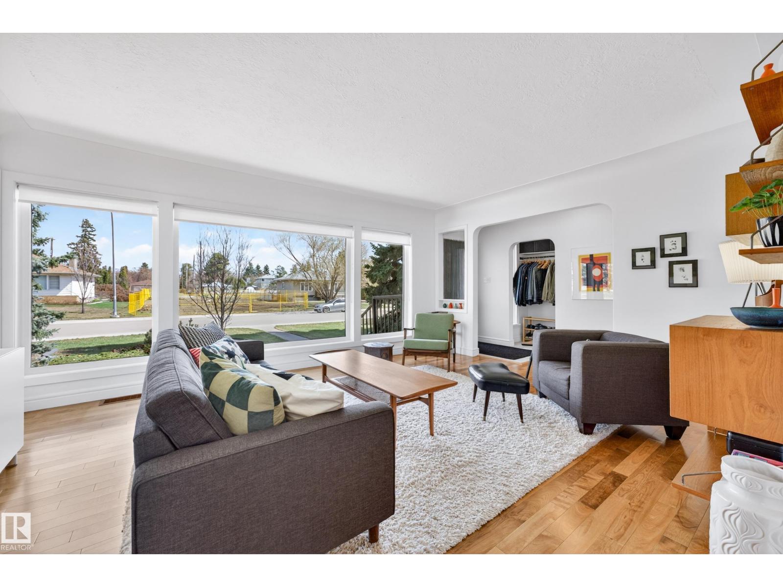 11016 115 St Nw, Edmonton, Alberta  T5H 3L4 - Photo 9 - E4486184