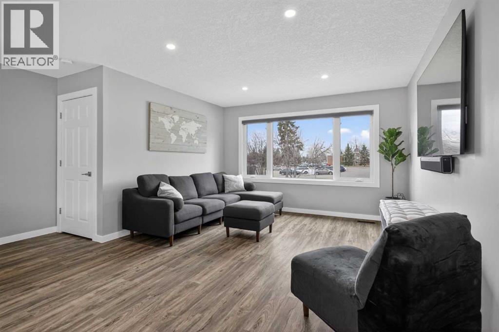 252 Allan Crescent Se, Calgary, Alberta  T2J 0T4 - Photo 5 - A2304472