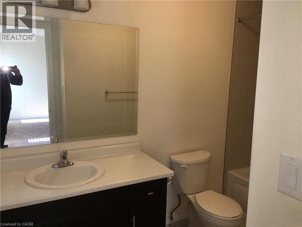 330 Old Huron Road, Kitchener, Ontario  N2R 0H5 - Photo 10 - 40828062