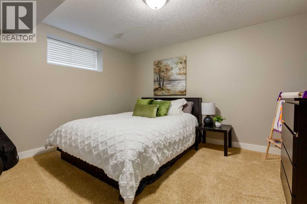 16 Prestwick Road SE, Calgary, Alberta  T2Z 3M2 - Photo 35 - A2306948