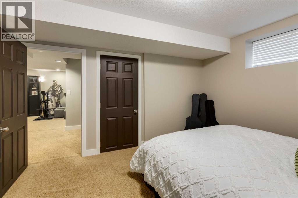 16 Prestwick Road SE, Calgary, Alberta  T2Z 3M2 - Photo 34 - A2306948