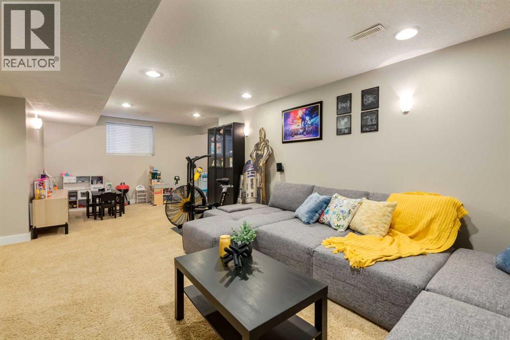 16 Prestwick Road SE, Calgary, Alberta  T2Z 3M2 - Photo 30 - A2306948