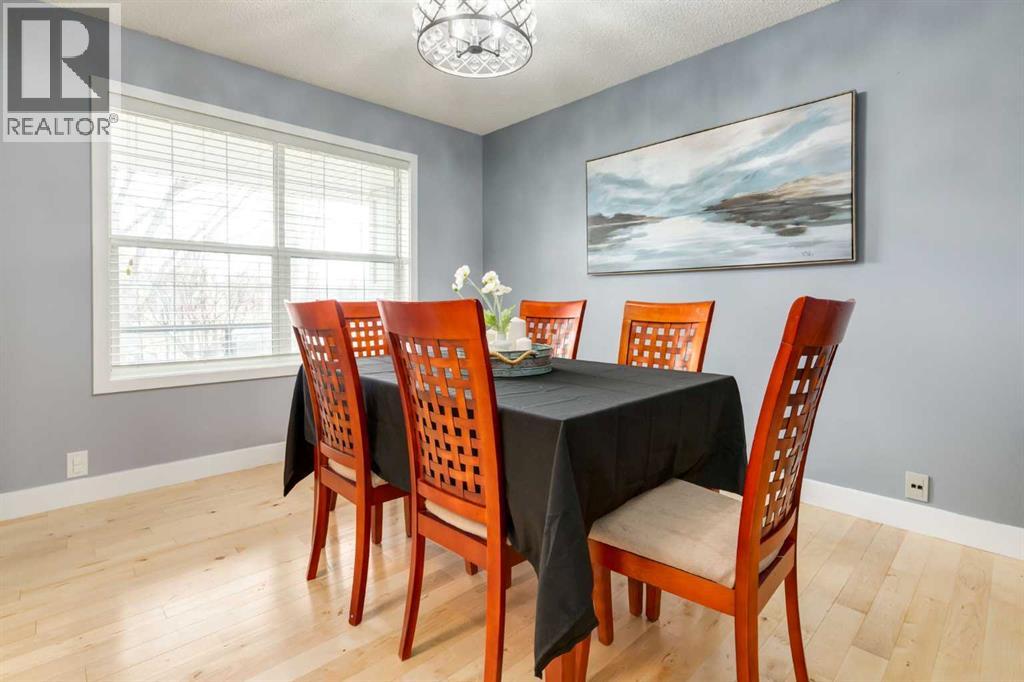 16 Prestwick Road SE, Calgary, Alberta  T2Z 3M2 - Photo 6 - A2306948