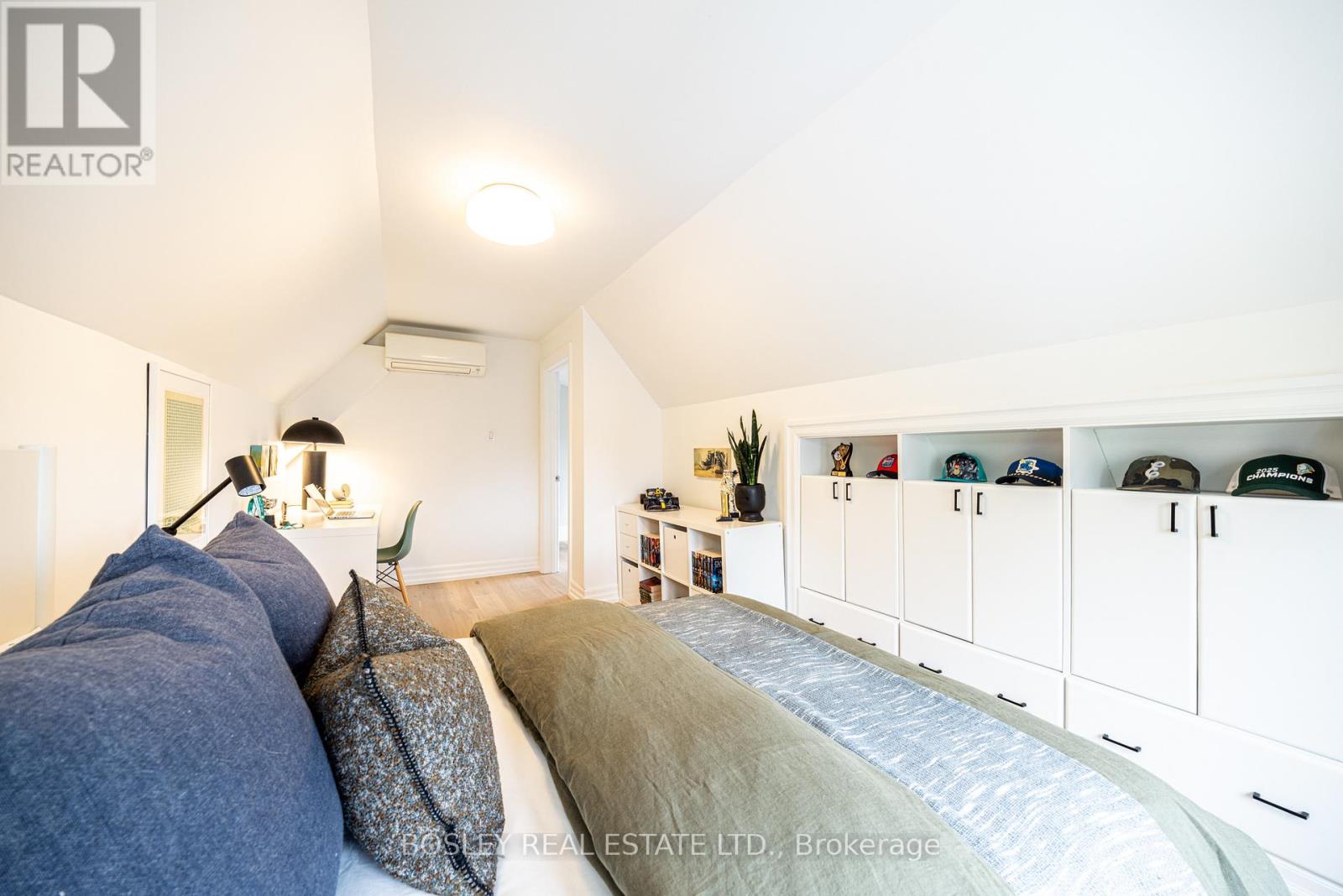 597 Durie Street, Toronto, Ontario  M6S 3H2 - Photo 26 - W13095406
