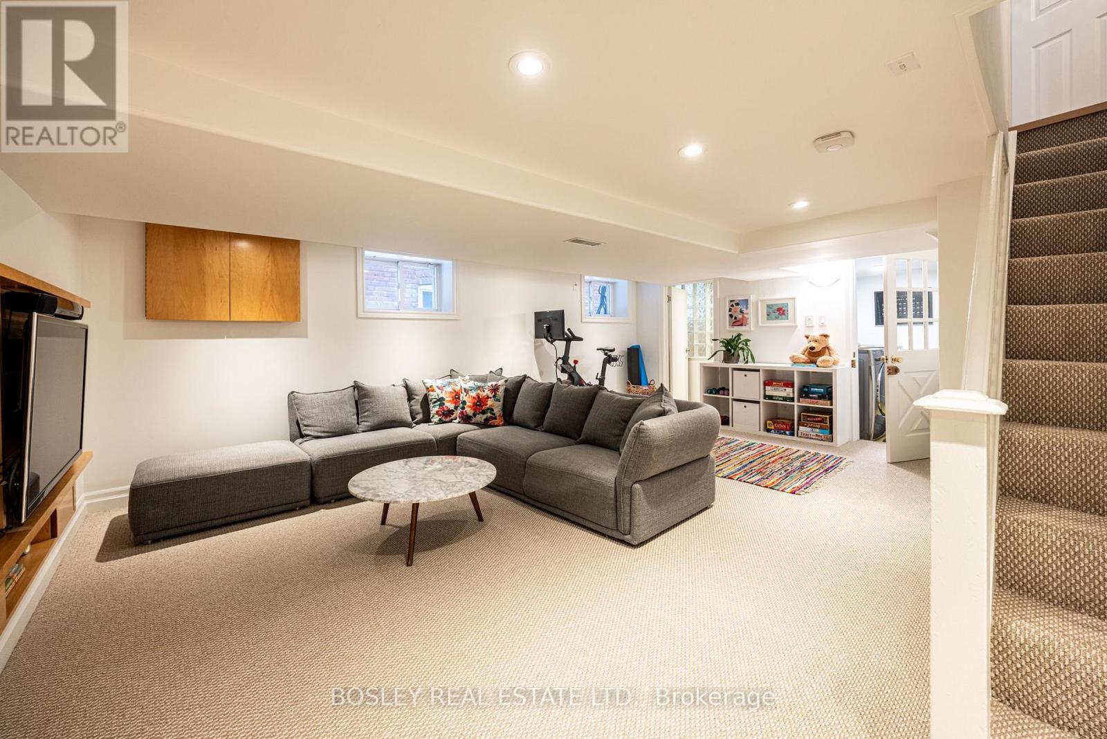 597 Durie Street, Toronto, Ontario  M6S 3H2 - Photo 27 - W13095406