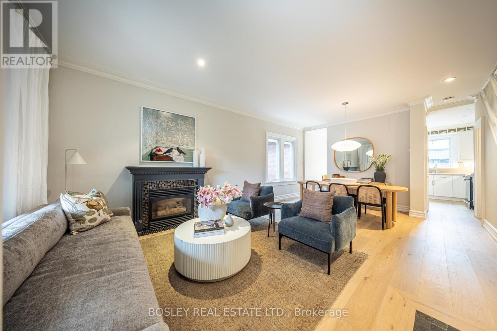 597 Durie Street, Toronto, Ontario  M6S 3H2 - Photo 6 - W13095406