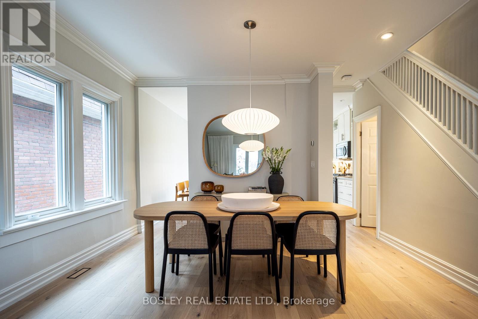 597 Durie Street, Toronto, Ontario  M6S 3H2 - Photo 8 - W13095406