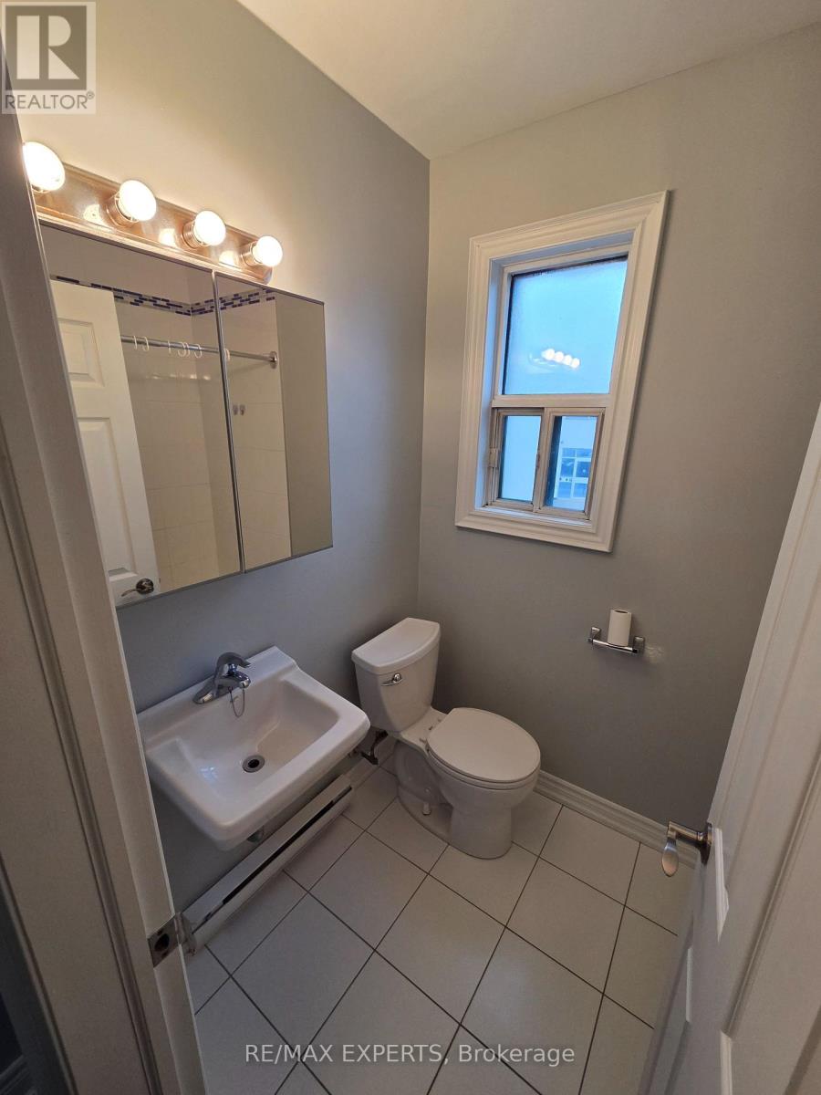 1 - 21 Scarlett Road, Toronto, Ontario  M6N 4J5 - Photo 6 - W13095424