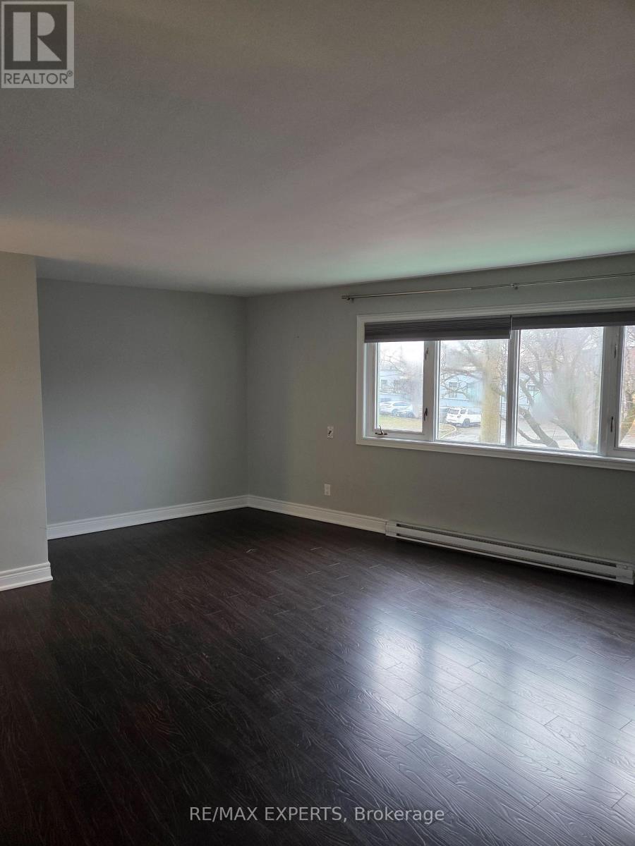 1 - 21 Scarlett Road, Toronto, Ontario  M6N 4J5 - Photo 7 - W13095424