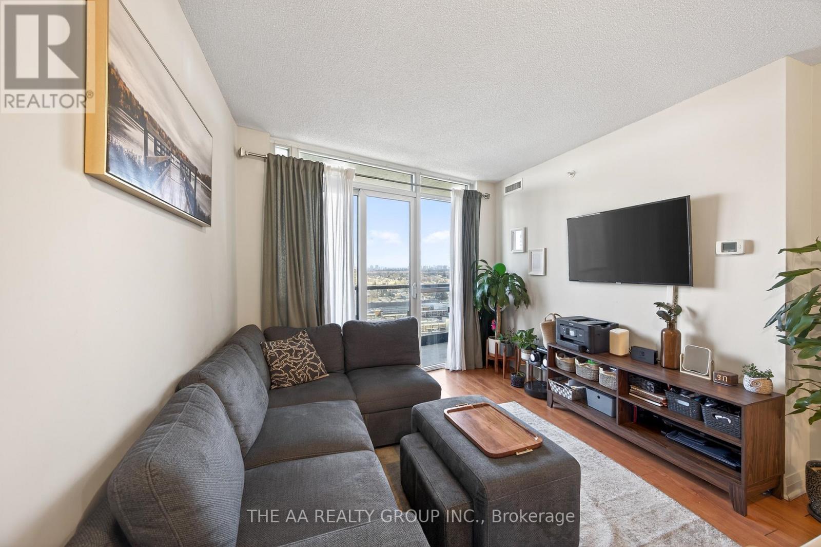 2111 - 5 Valhalla Inn Road, Toronto, Ontario  M9B 0B1 - Photo 13 - W13095430