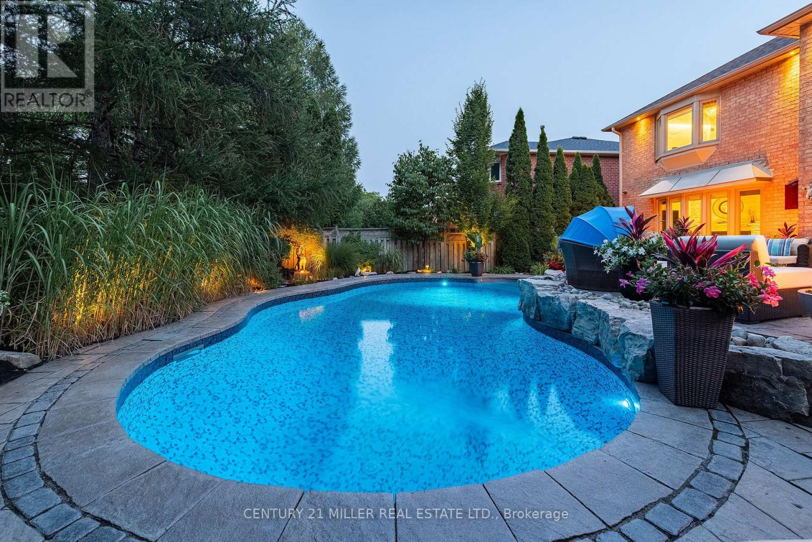 1213 Bowman Drive, Oakville, Ontario  L6M 2T4 - Photo 48 - W13095486
