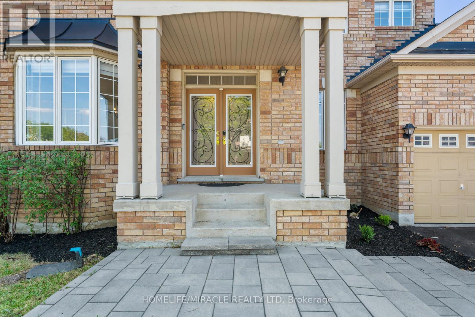 1 Vision Way, Brampton, Ontario  L6P 1H7 - Photo 3 - W13095508