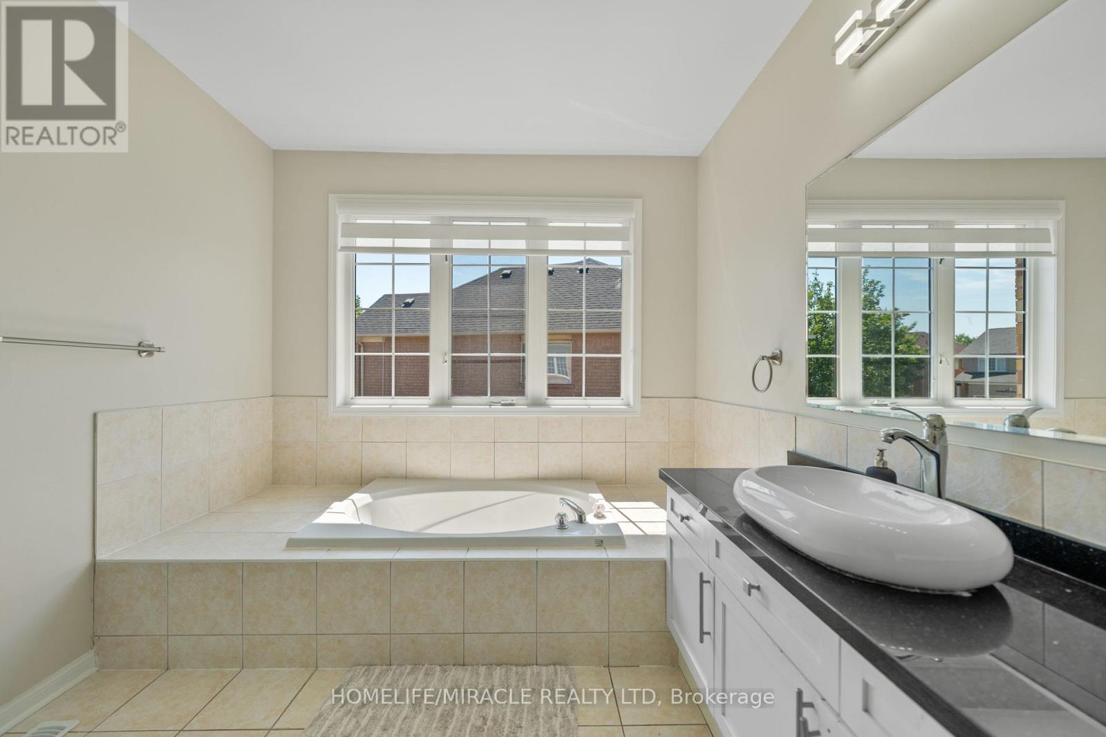 1 Vision Way, Brampton, Ontario  L6P 1H7 - Photo 38 - W13095508