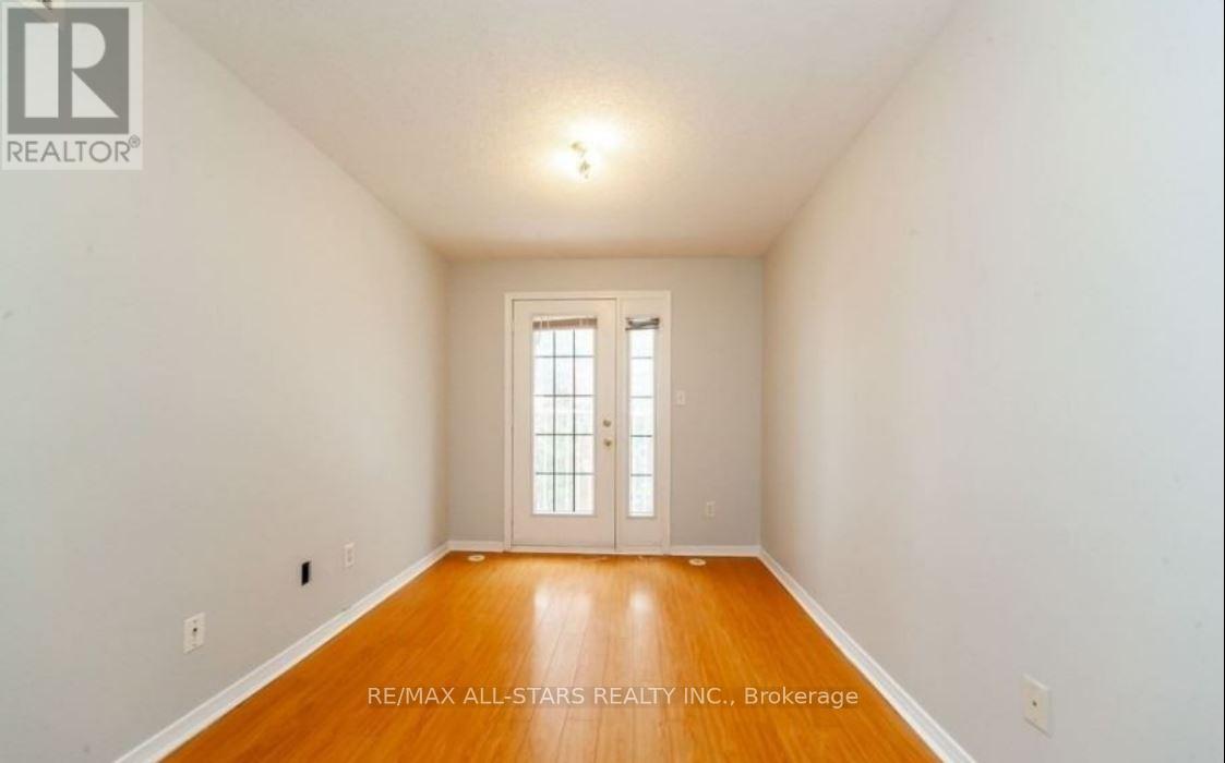 105 - 37 Four Winds Drive, Toronto, Ontario  M3J 1K7 - Photo 14 - W13095512