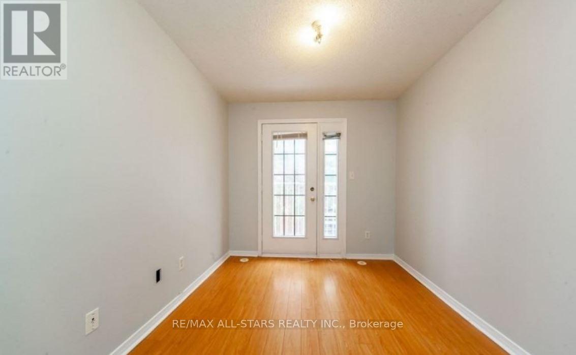 105 - 37 Four Winds Drive, Toronto, Ontario  M3J 1K7 - Photo 15 - W13095512
