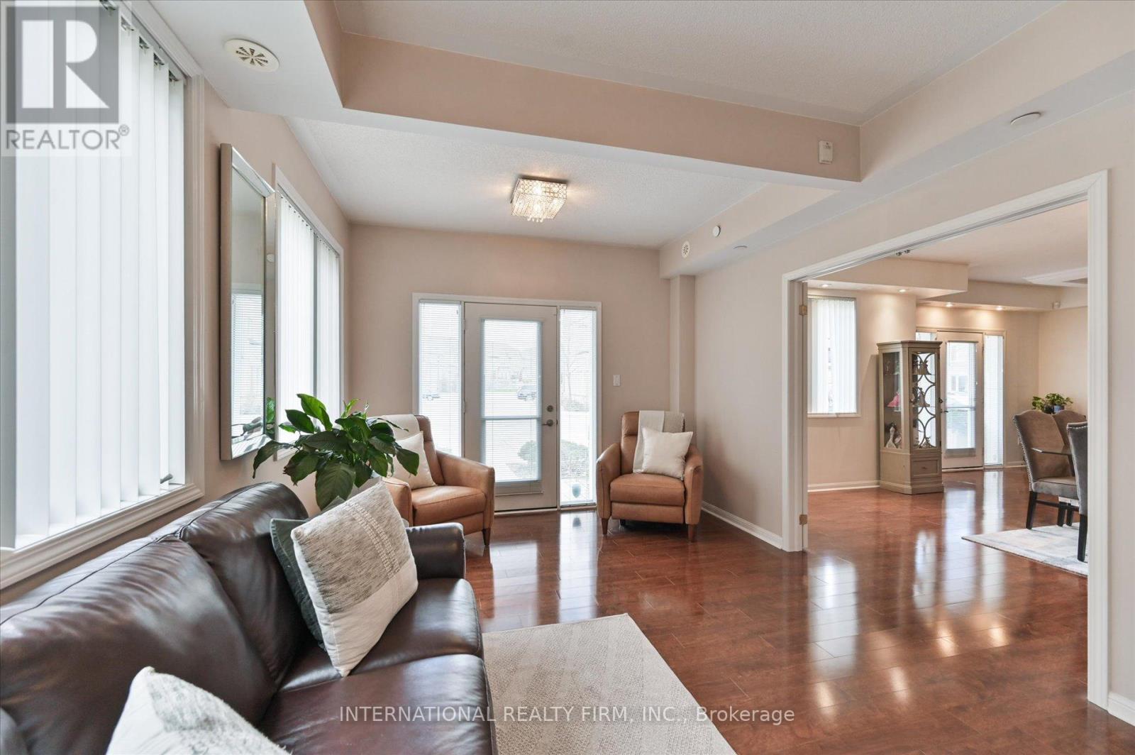 111 - 3075 Thomas Street, Mississauga, Ontario  L5M 0M4 - Photo 13 - W13095582