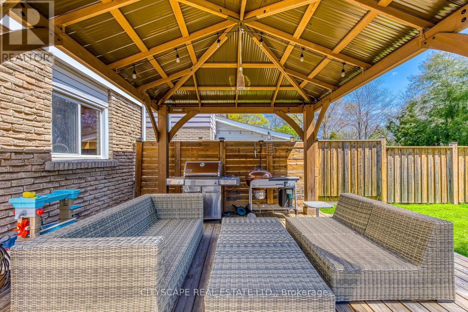 3272 Kings Masting Crescent, Mississauga, Ontario  L5L 1G6 - Photo 19 - W13095622