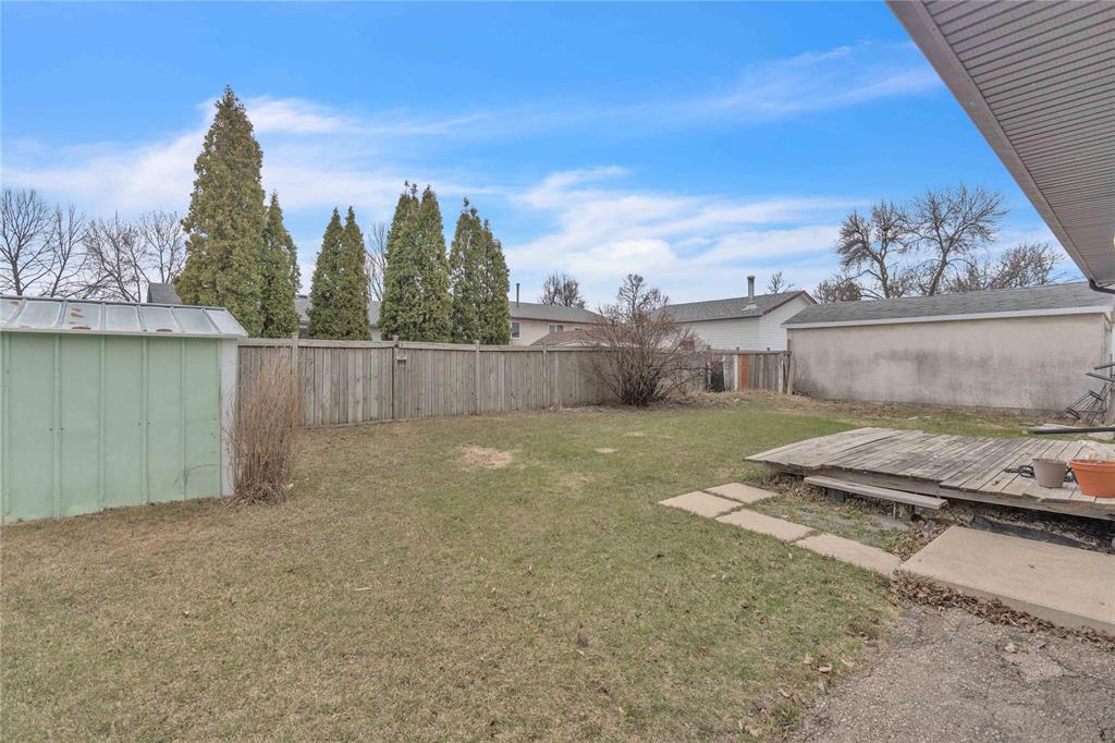 130 Reay Crescent, Winnipeg, Manitoba  R2K 3R1 - Photo 36 - 202609544