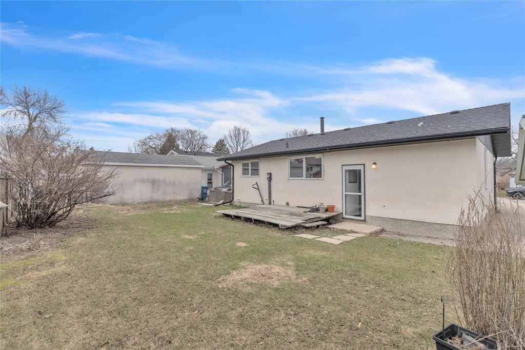 130 Reay Crescent, Winnipeg, Manitoba  R2K 3R1 - Photo 35 - 202609544