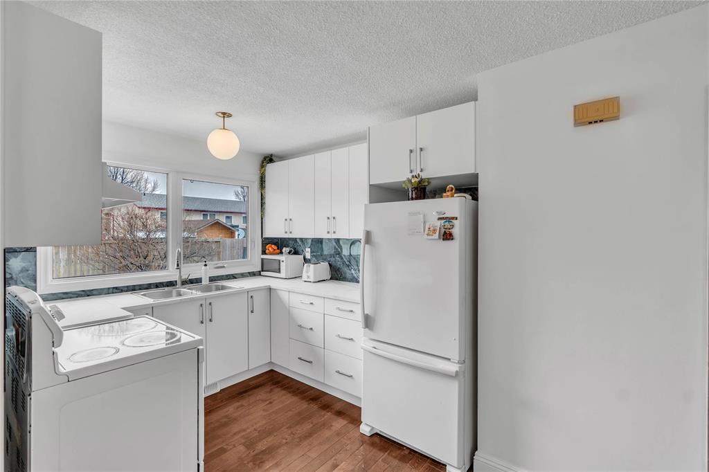 130 Reay Crescent, Winnipeg, Manitoba  R2K 3R1 - Photo 15 - 202609544