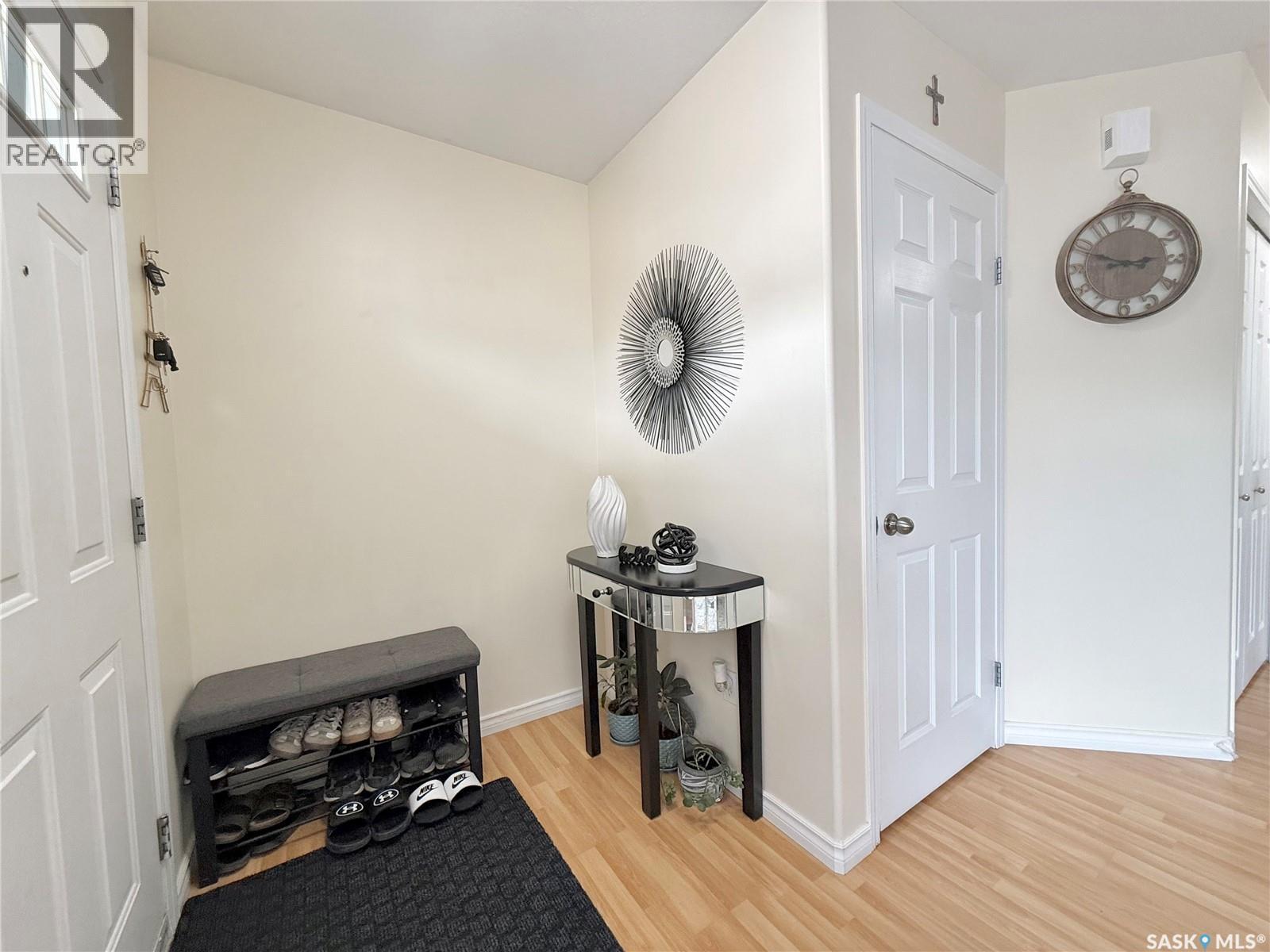 127 203 Herold Terrace, Saskatoon, Saskatchewan  S7V 1H7 - Photo 3 - SK035116