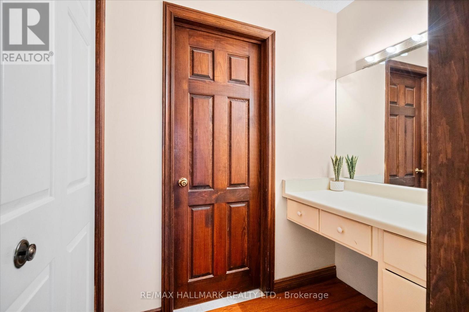 203 Jones Road, Hamilton, Ontario  L8E 5J4 - Photo 30 - X13095504