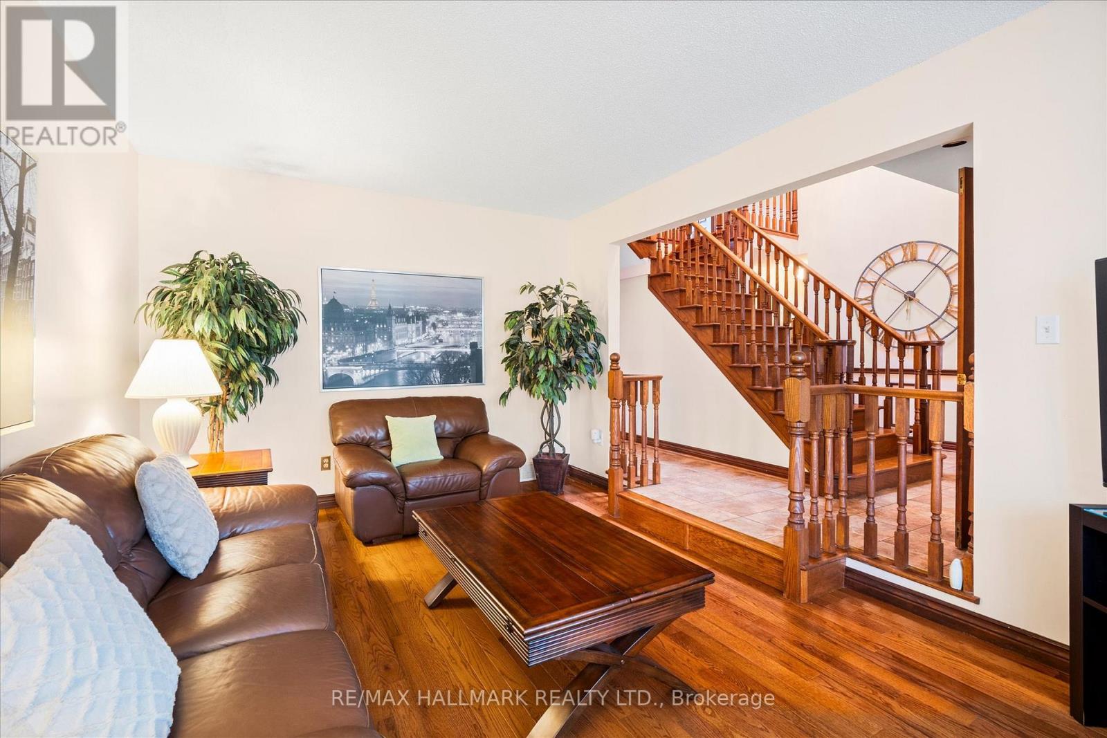 203 Jones Road, Hamilton, Ontario  L8E 5J4 - Photo 7 - X13095504
