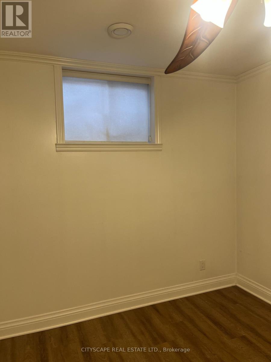 Bsmt - 74 Creanona Boulevard, Hamilton, Ontario  L8E 5T2 - Photo 3 - X13095602