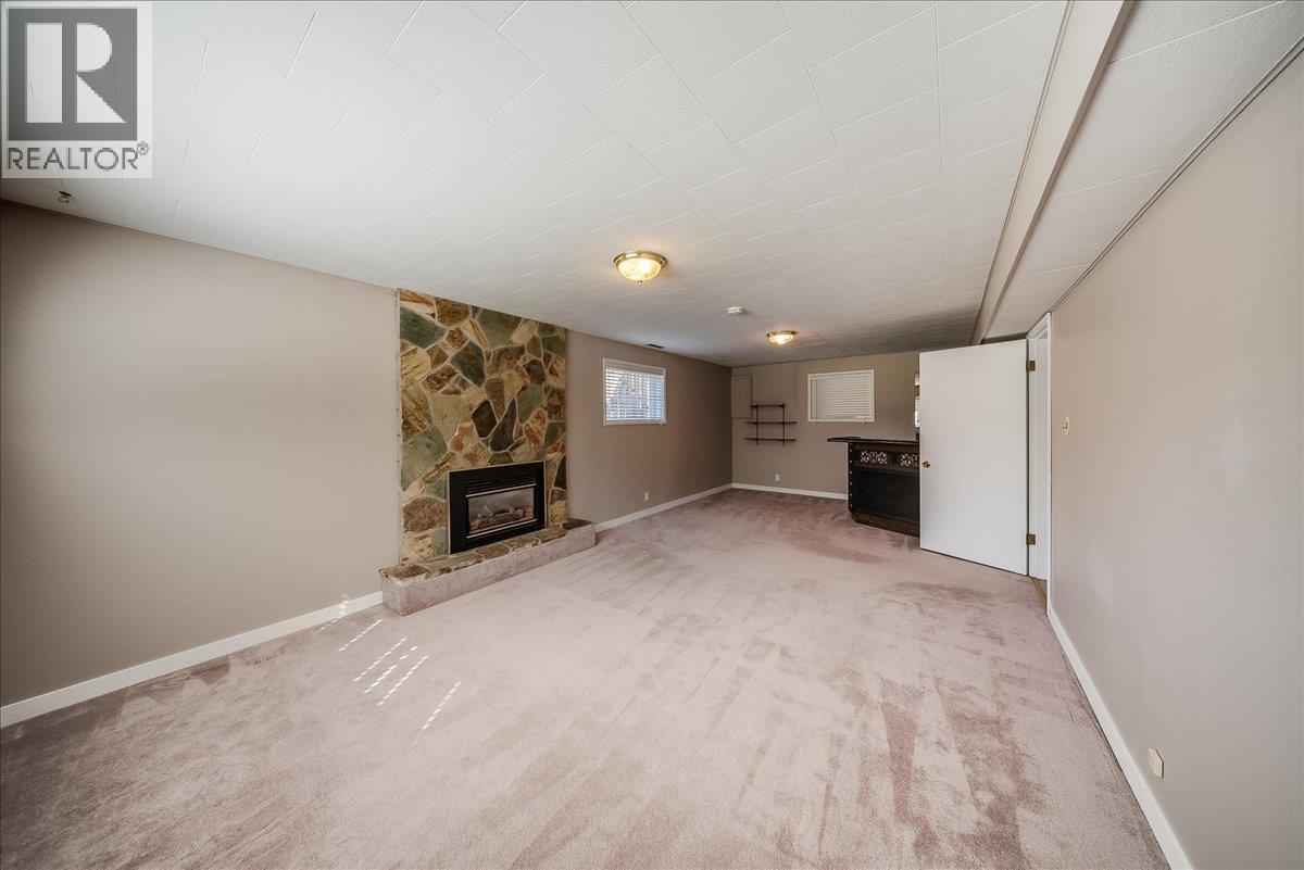 541 Portia Crescent, Trail, British Columbia  V1R 1A8 - Photo 18 - 10385136