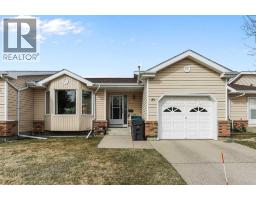 35, 135 Jerry Potts Boulevard W, Lethbridge, Alberta